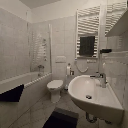 A10 - Berlin Apartment *